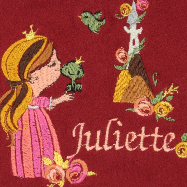 Echarpe-enfant-coton-bio-brodée-princesse-rouge