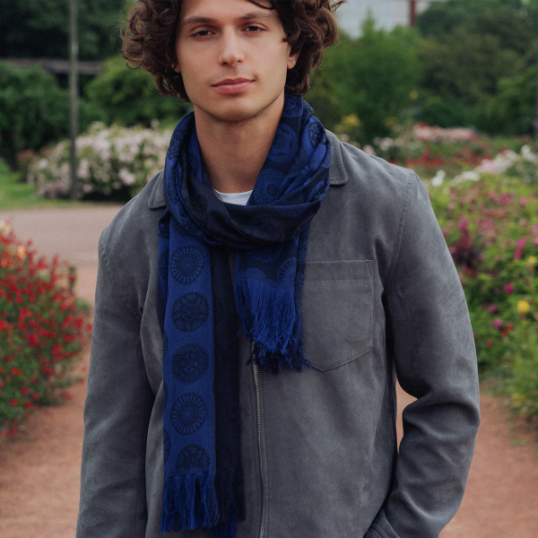 Echarpe-homme-laine-modal-bleu-chrono
