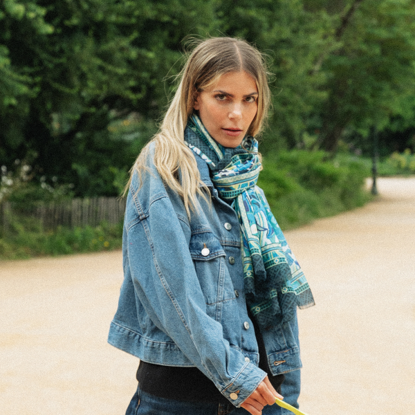 Etole-femme-imprimée-bleu-turquoise-coton-soie-Belle de nuit