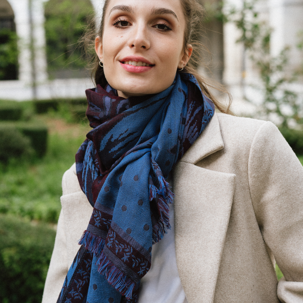 Etole-Maxi-Florale-laine-merinos-coton-soie-fabrique-en-france-bleu-bordeaux