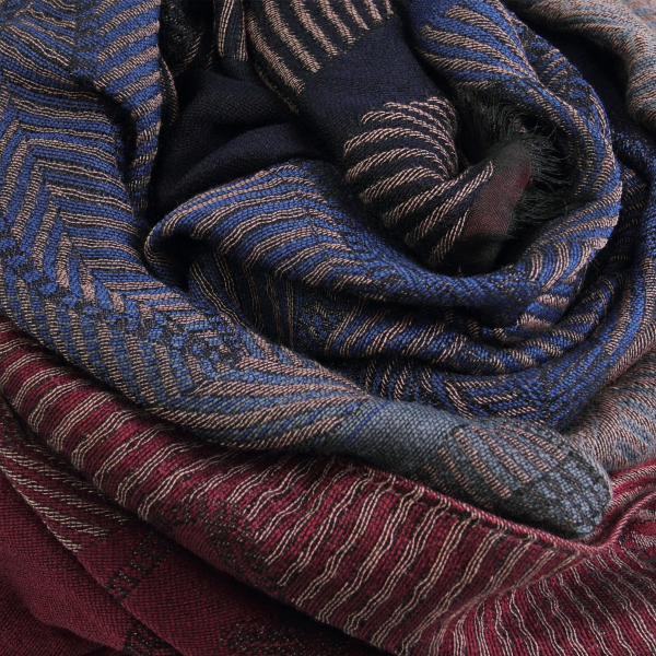 Echarpe-Lys-laine-merinos-soie-coton-fabrique-en-france-rose-bleu-marine