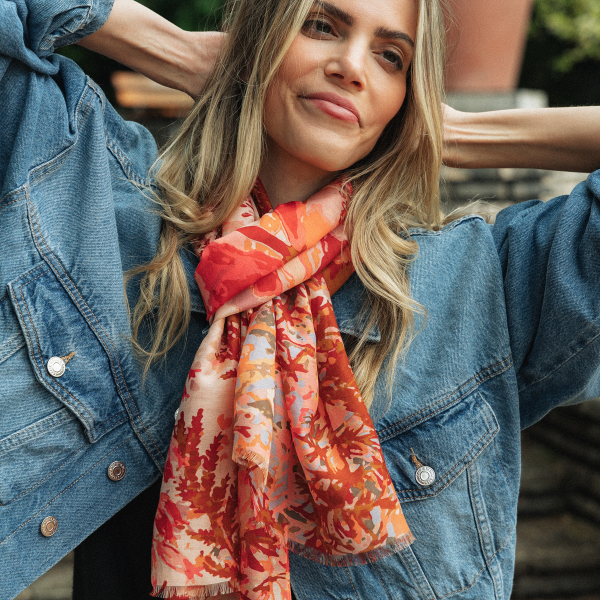 Foulard-femme-imprimé-coton-soie-orangé-Flowers