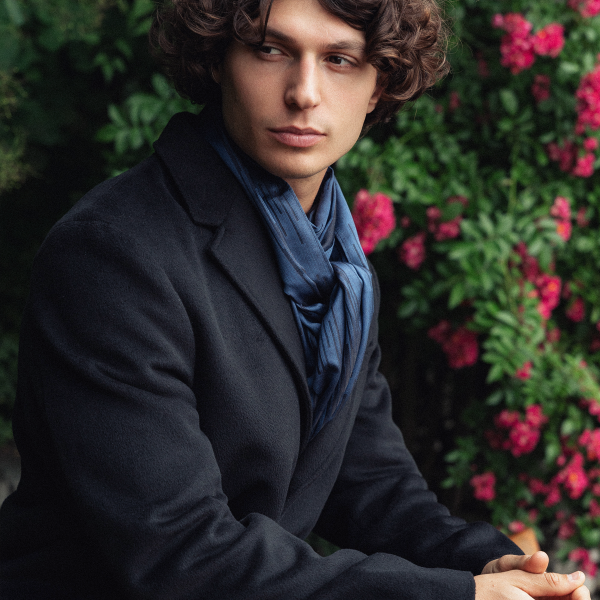 Foulard-homme-vincent-Soie-bleu