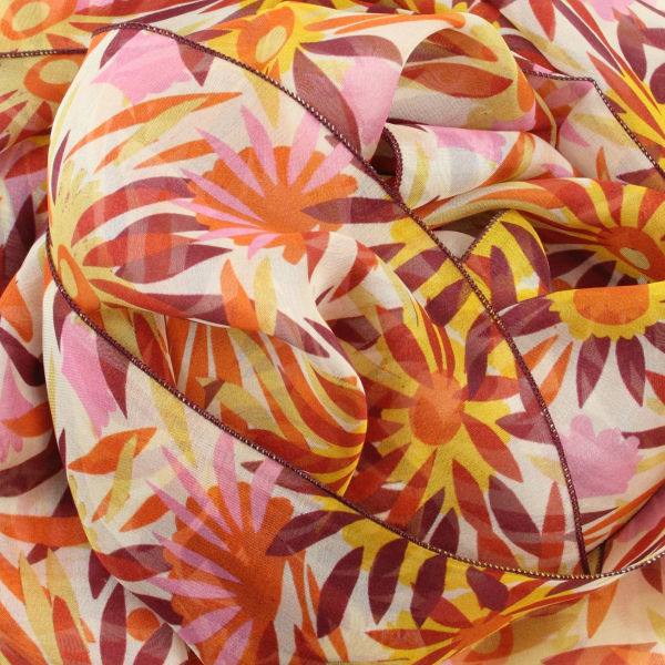 Foulard-femme-soie-imprimée-fleur-solaire-jaune-rouge
