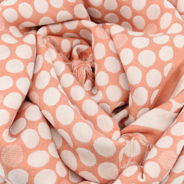 Grand-carre-femme-laine-rose-nude-Pois
