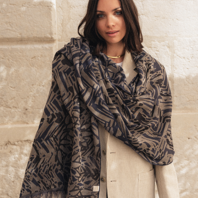 GREY CASHMERE BLEND STOLE - SAVANNA