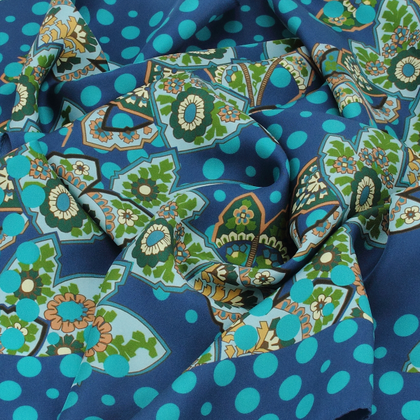 Carré-bleu-soie-bio-imprimé-Soierie