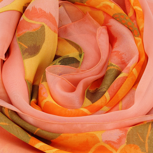duo-de-soie-femme-echarpe-imprimé-fleur-pivoine-jaune-foulard-rose pèche