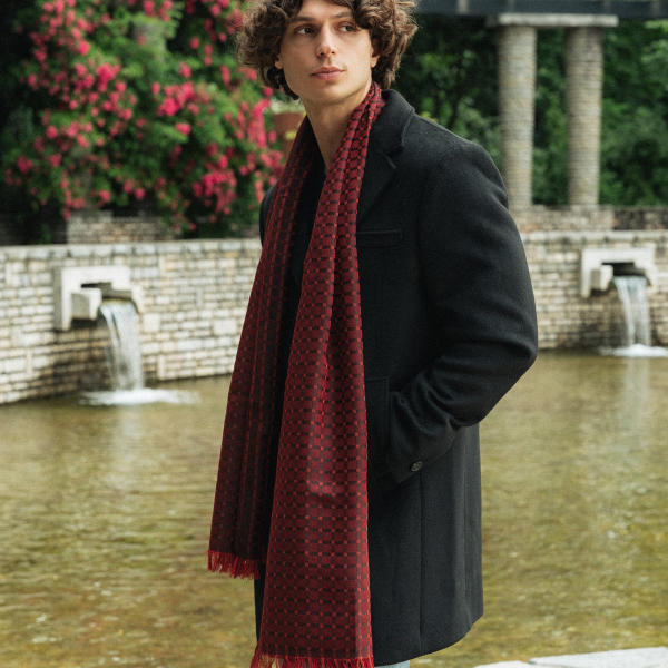 Echarpe-homme-rouge-cachemire-coton-soie-Manchester