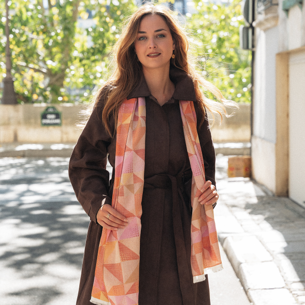 Echarpe-femme-laine-orange-kaléidoscope