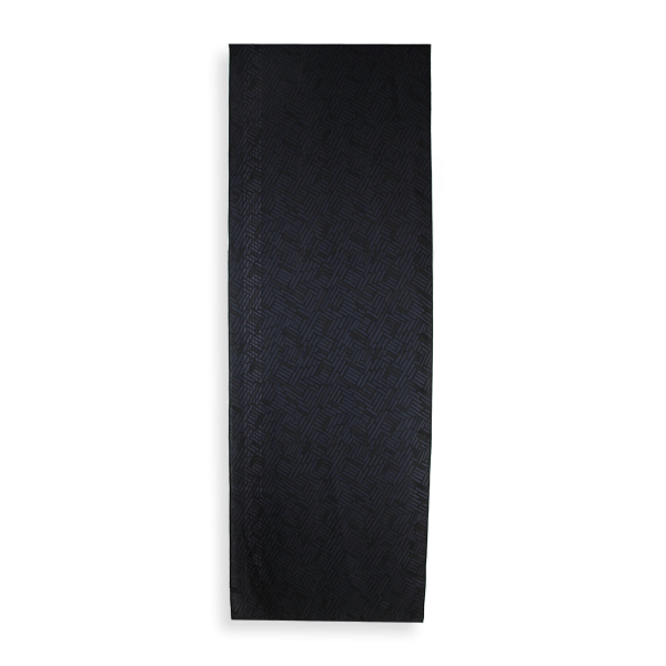 Etole-fabriquée-en-France-cachemire-soie-nuit-noire-Wand