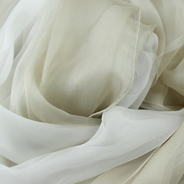 Etole-femme-mariage-soie-ombrée-beige-écru