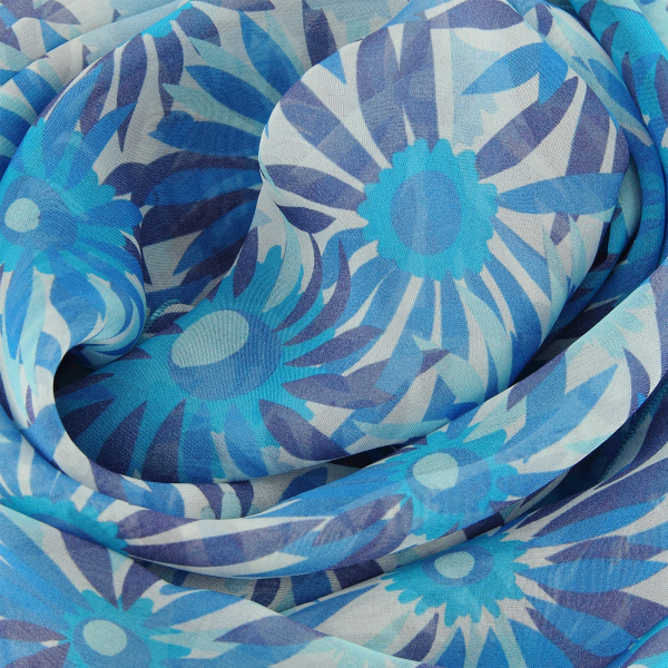 Foulard-femme-soie-bleu-imprimée-fleur-solaire