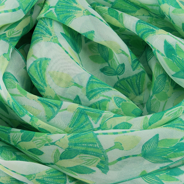 foulard-femme-soie-vert-imprimée-fleurs-lotus