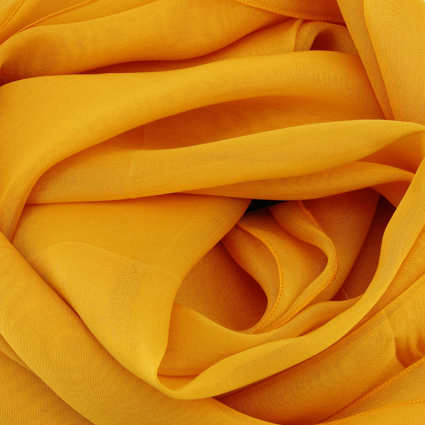 Foulard-femme-soie-unie-jaune-safran