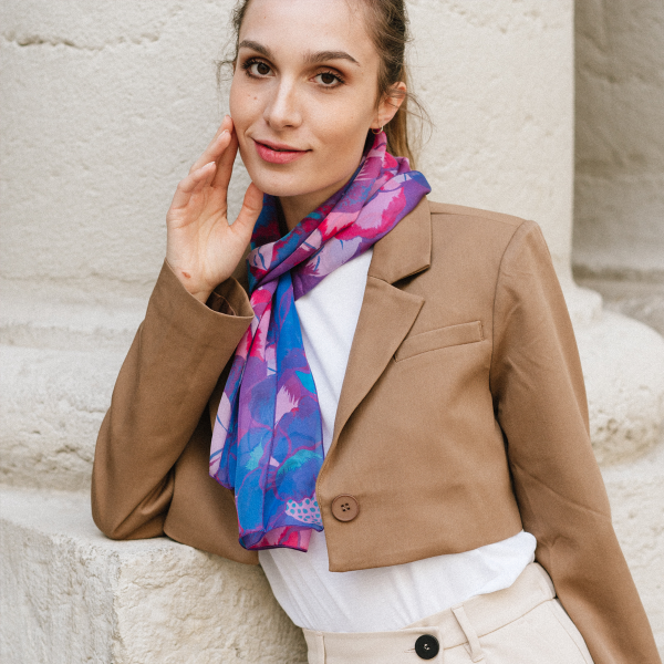 Foulard-femme-soie-imprimée-fleur-pivoine-violet-bleu