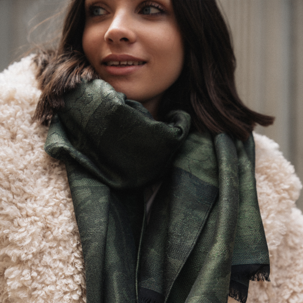 Maxi-étole-laine-modal-coton-soie-vert-Sentiment