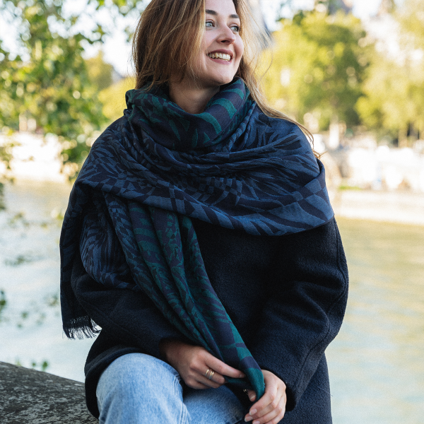 Fascine-navy blue-cotton-silk-wool-women’s-stole