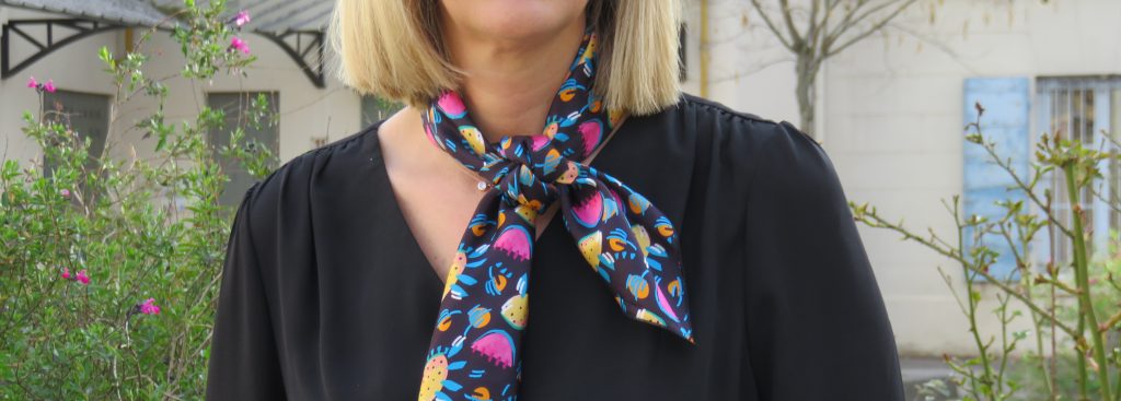 Snood femme tendance , echarpe tube,foulard,fluide, tour de cou