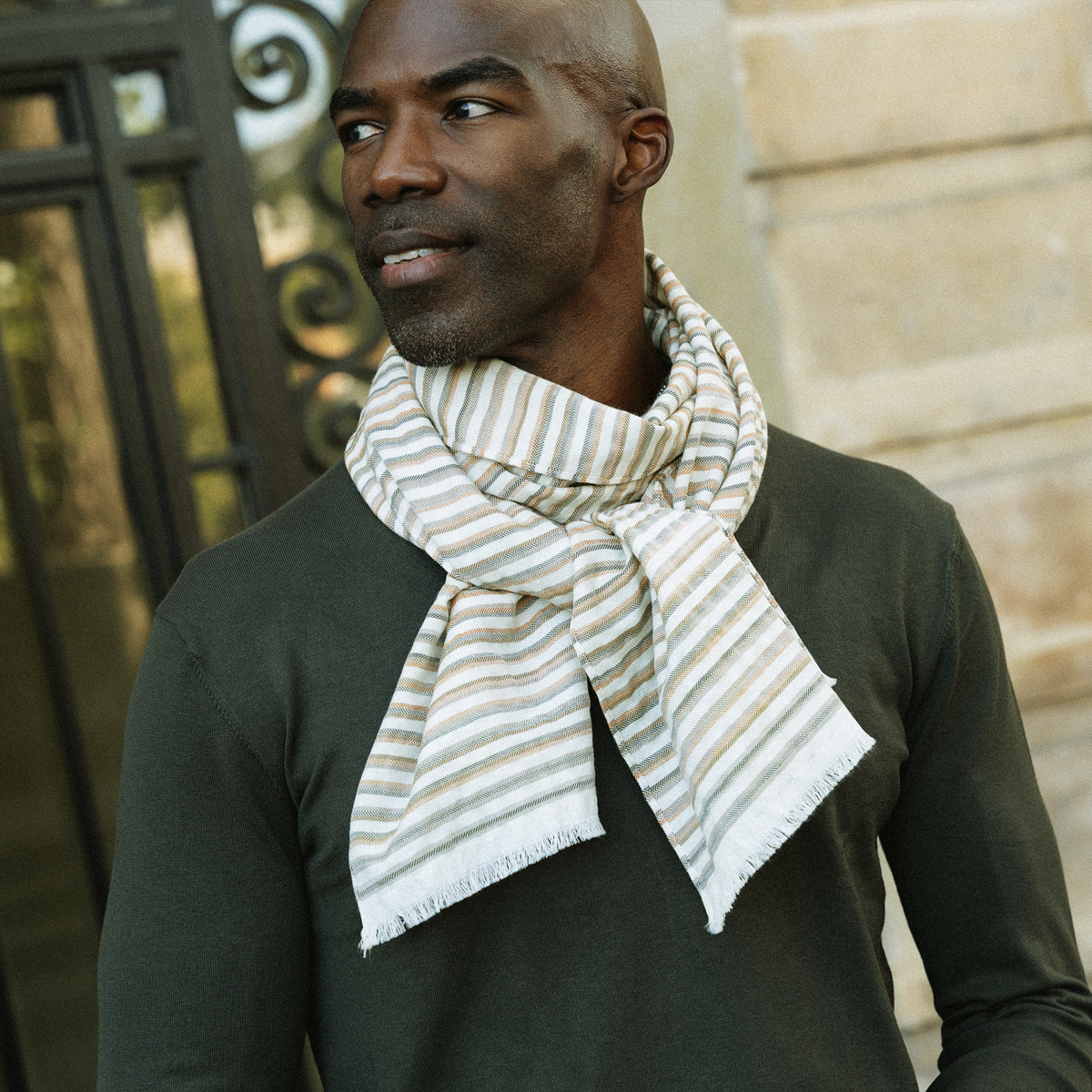 Grande étole Châle Blanc Neige – Mélange Cachemire Et Laine – Douceur Unisexe – Accessoire Hiver Luxe